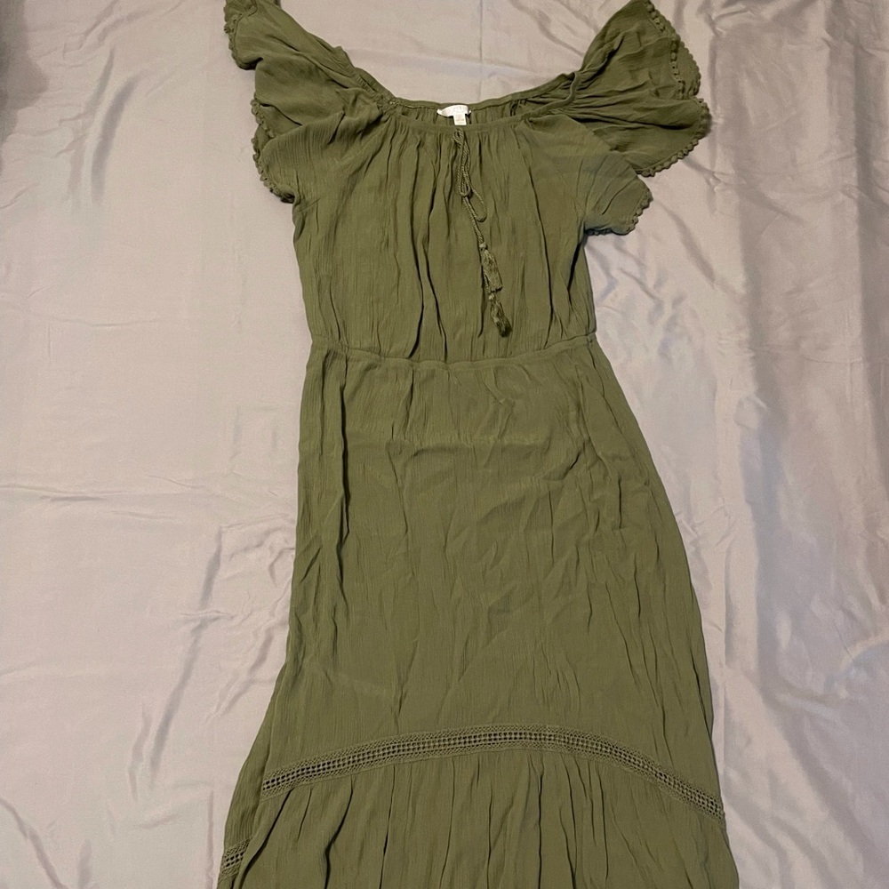 Off the shoulder high low dress